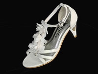 Flower Girl Shoe Style S79 - Heart Heel Shoe with Floral Detail Flower Girl Shoe Style S79 - Heart Heel Shoe with Floral Detail