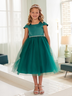 Emerald Satin and Tulle Dress with Square Neckline and Cap Sleeves