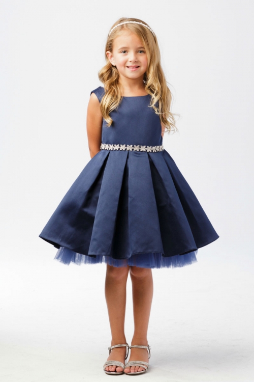 short girl dress style