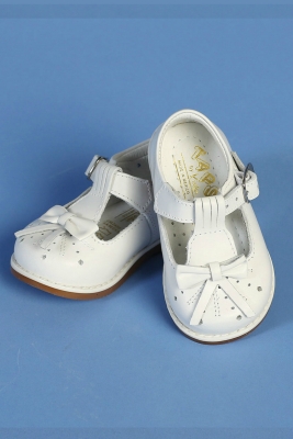 Girls Shoe Style SH6277- Classic T Strap Shoes with Bow Accent