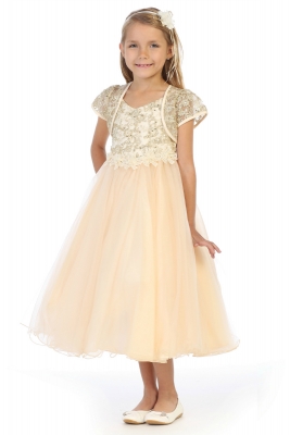Chic Dresses for Less