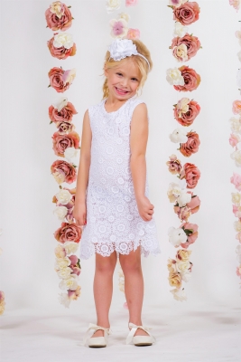 Sleeveless Lace Shift Dress